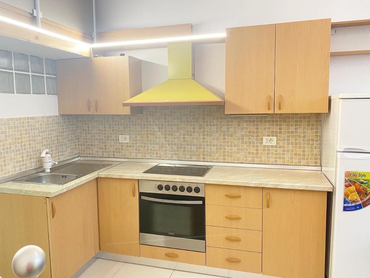 Apartament Dublex Near Bllok Tirana Zewnętrze zdjęcie